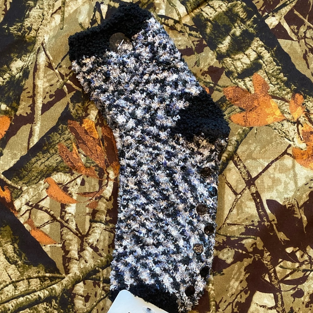 Lee Riders Cozy non-skid slipper socks- NWT